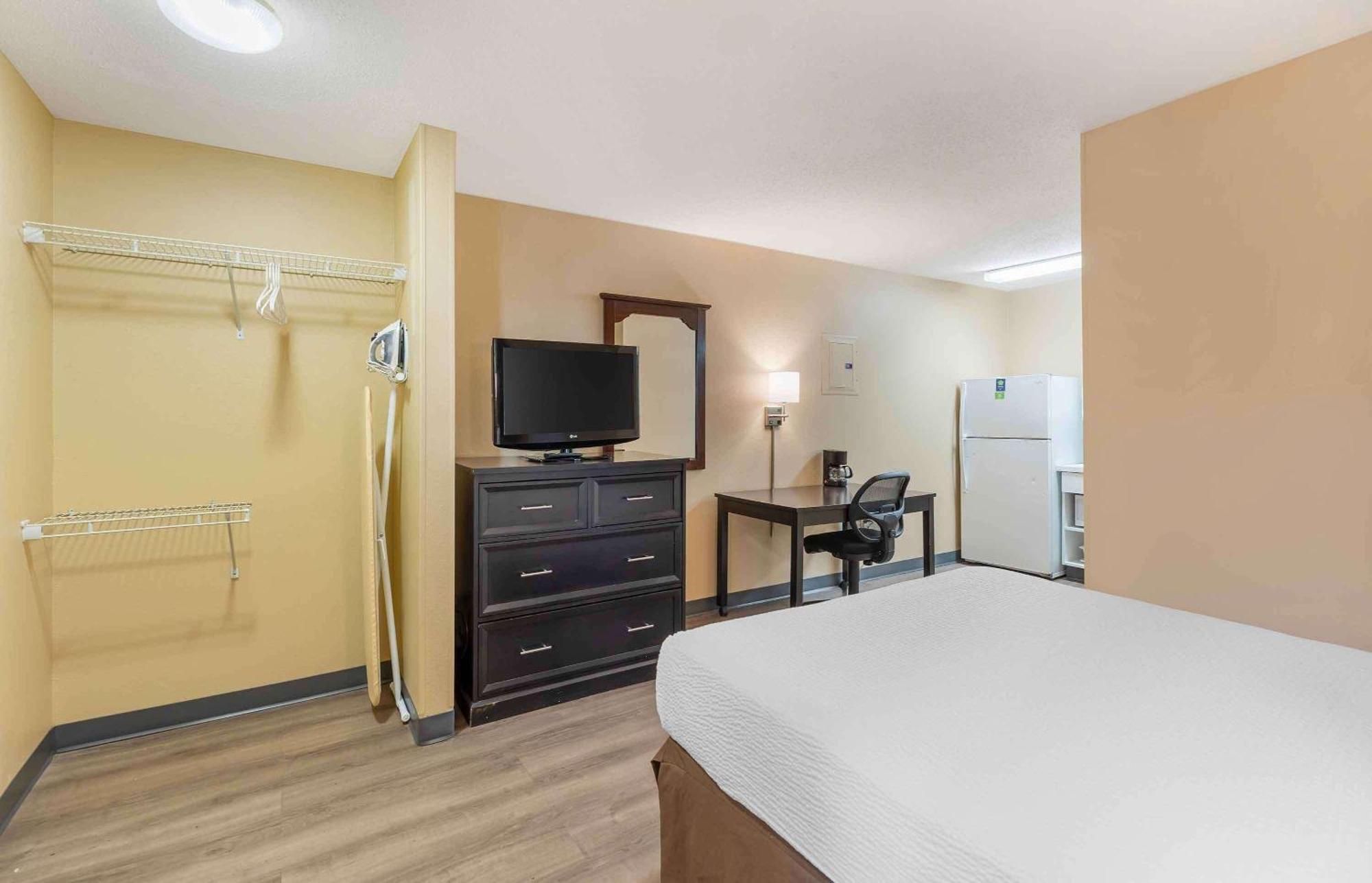 Extended Stay America Suites - St Louis - Westport - E Lackland Rd Maryland Heights Zewnętrze zdjęcie